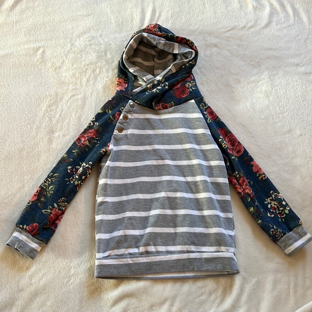 Girls hooded sweatshirt